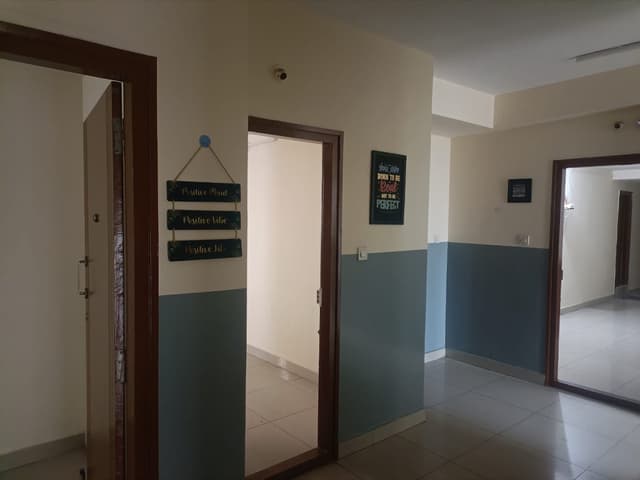 Srinivasa Luxury PG For Gents