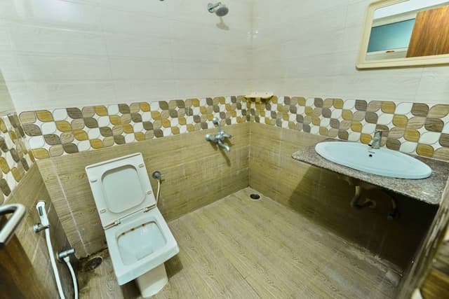 Stanza Living Como House | Coliving PG in Tavarekere