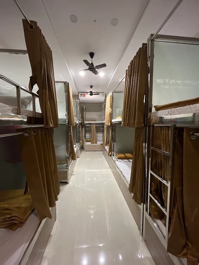 STAY POINT A/C DORMITORY