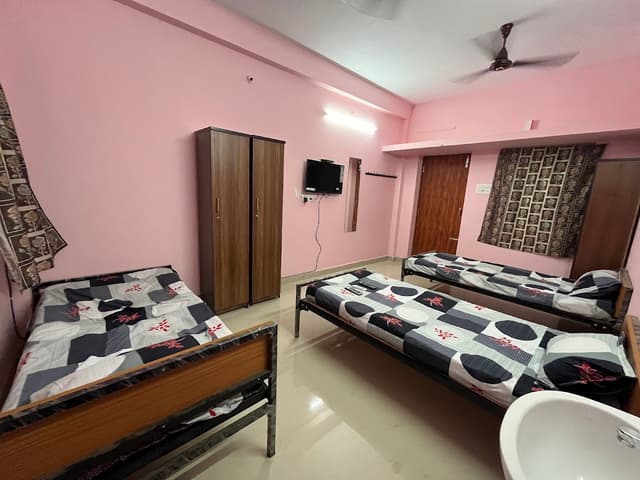 Vetrivel residency