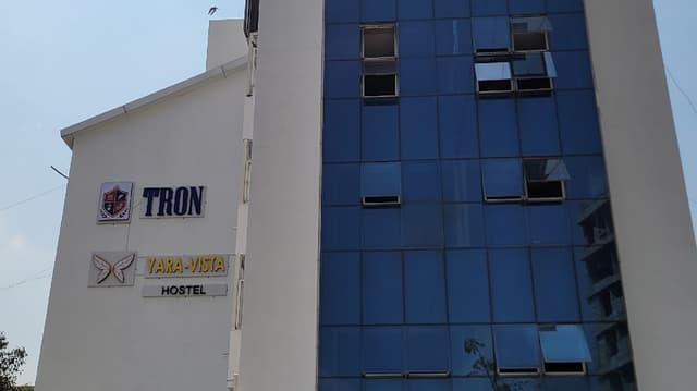 Yara Vista Youth Hostel & PG