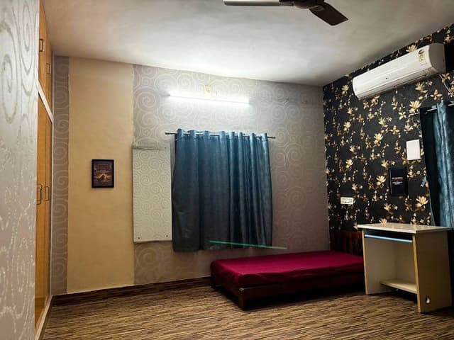 Zara co-living Space - Men's PG / Valasarvakkam