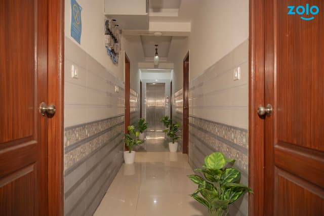 Zolo Hibiscus - Best PG in BTM Layout | Coliving PG