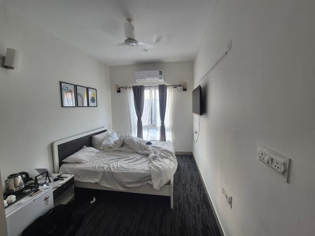 Zolo Triloha - PG in bellandur | Luxury PG